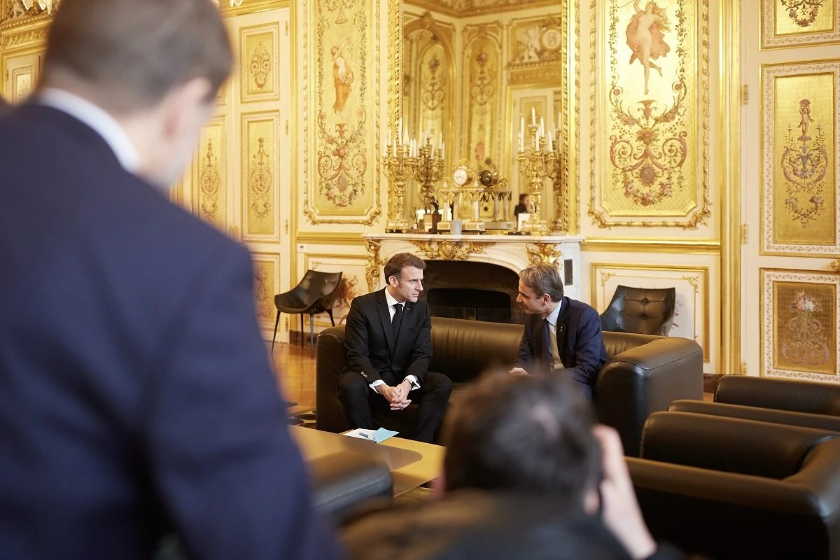 mitsotakis-macron-5.jpg?v=0