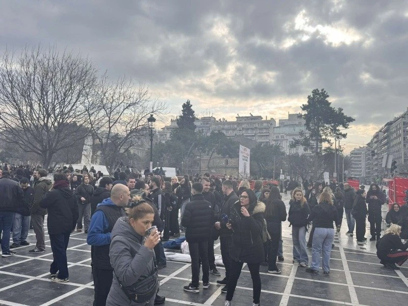 prosygkentrosi-tempi5.jpg prosygkentrosi-tempi5.jpg