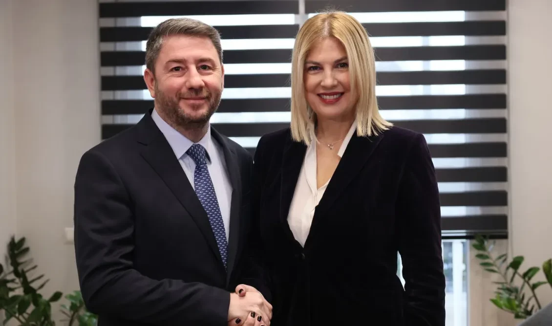 Από το συνάντηση της περασμένης Δευτέρας με το Νίκο Ανδρουλάκη, όπου έδωσαν τα χέρια για τη συνεργασία τους