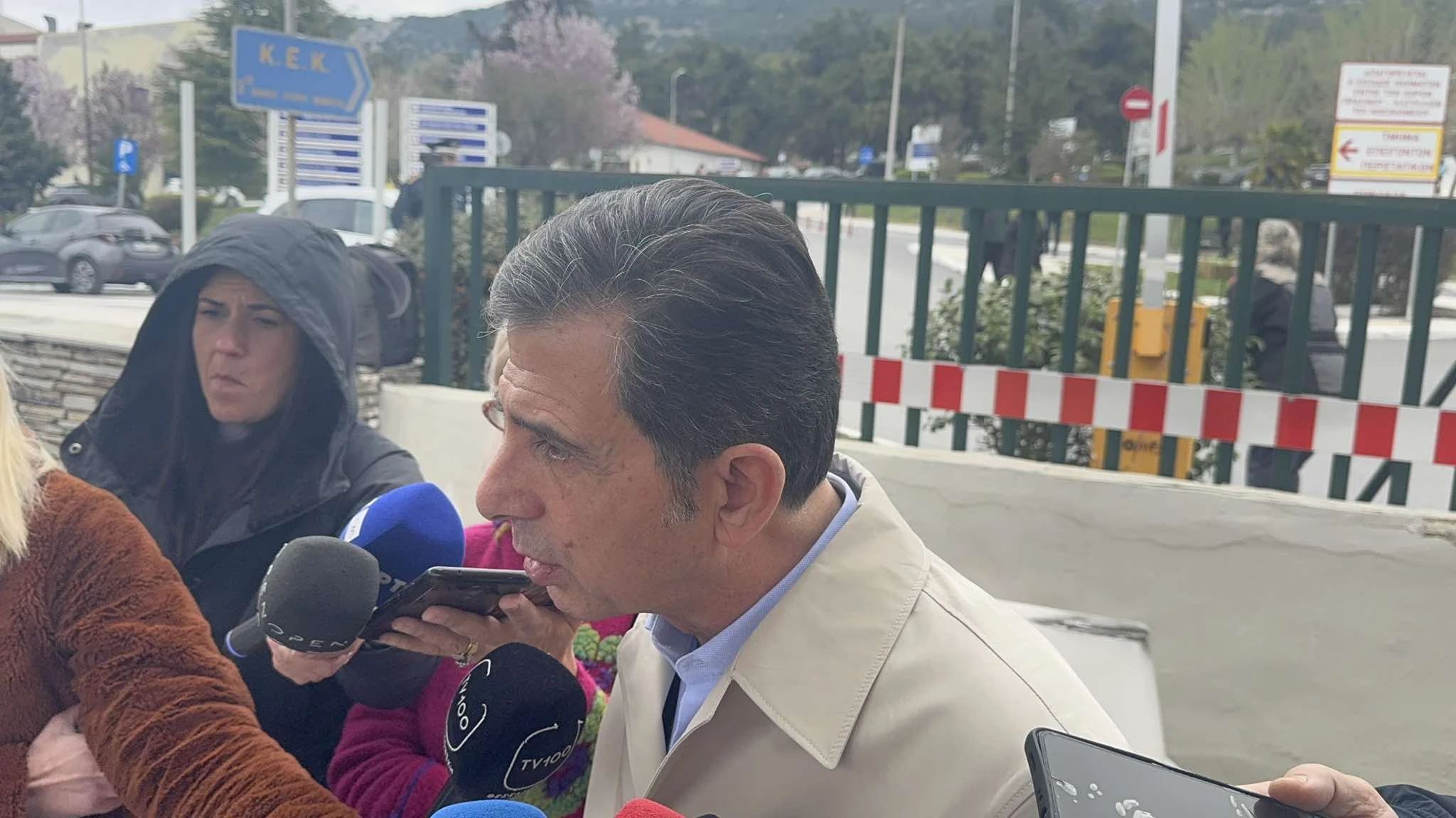 Ο Υφυπουργός Εσωτερικών αρμόδιος για θέματα Μακεδονίας Θράκης Κώστας Γκιουλέκας Ο Υφυπουργός Εσωτερικών αρμόδιος για θέματα Μακεδονίας Θράκης Κώστας Γκιουλέκας