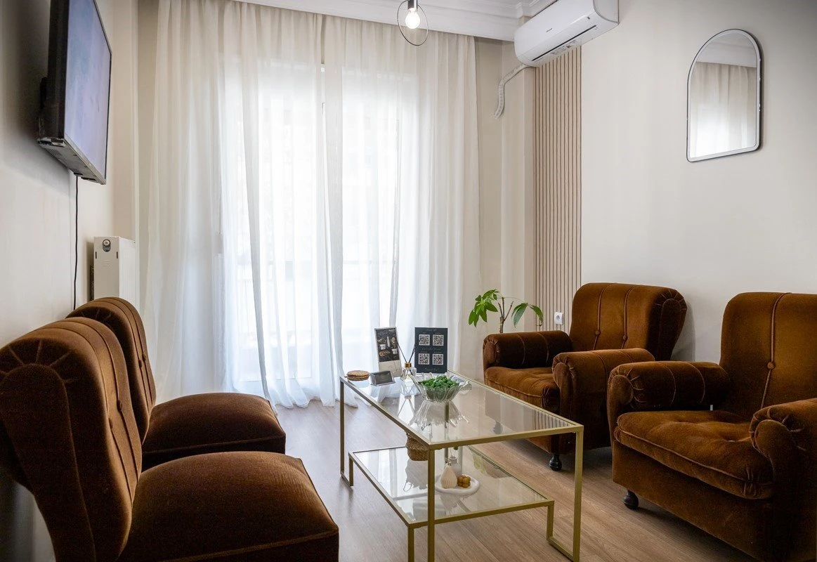 harmony-beauty-2.jpg?v=0