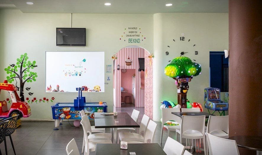 legend-toys2.jpg?v=0