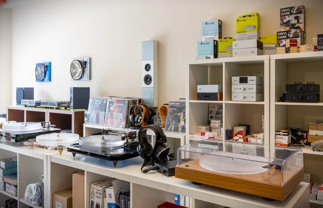 lyre-audio-19.jpg?v=0