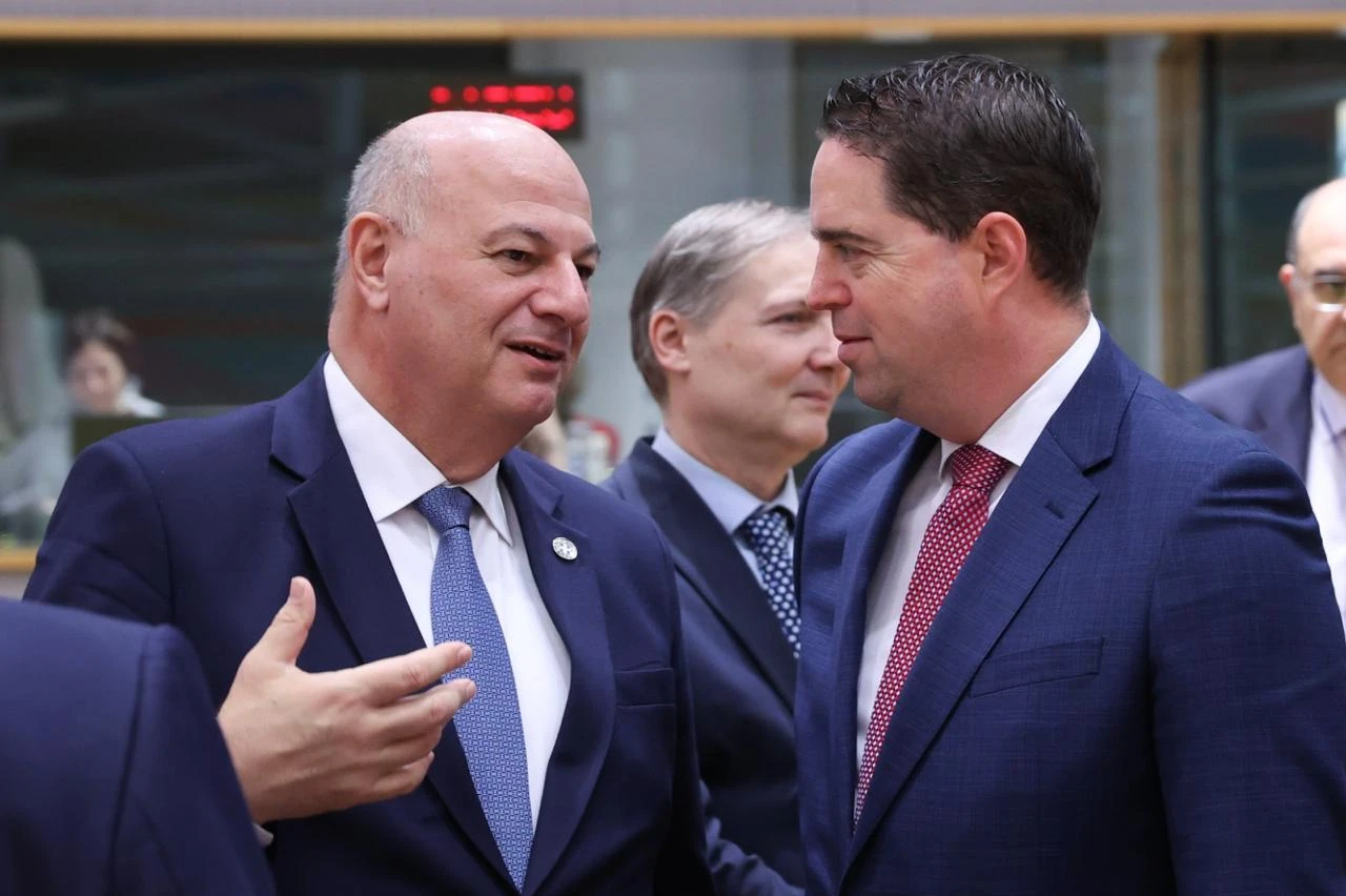 3-3.jpg?v=0 3-3.jpg?v=0