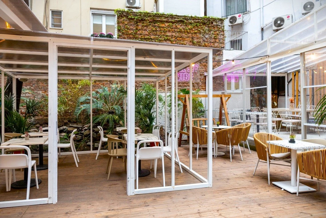 donkey-garden-3.jpg?v=0