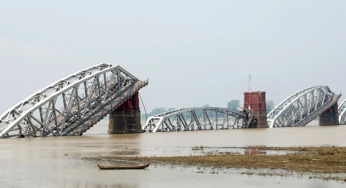 myanmar-thailand-tailandi-seismos-martios-20250481.jpg?v=0