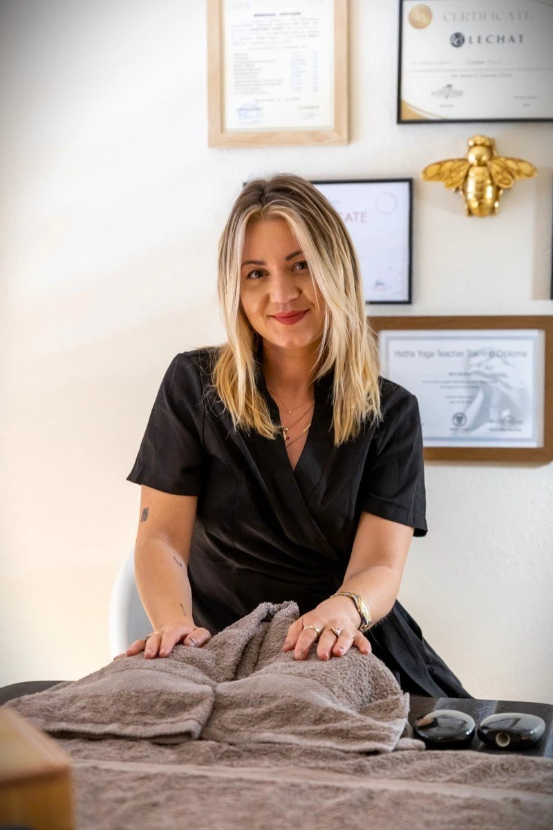 de-mood-salon27.jpg?v=0 de-mood-salon27.jpg?v=0