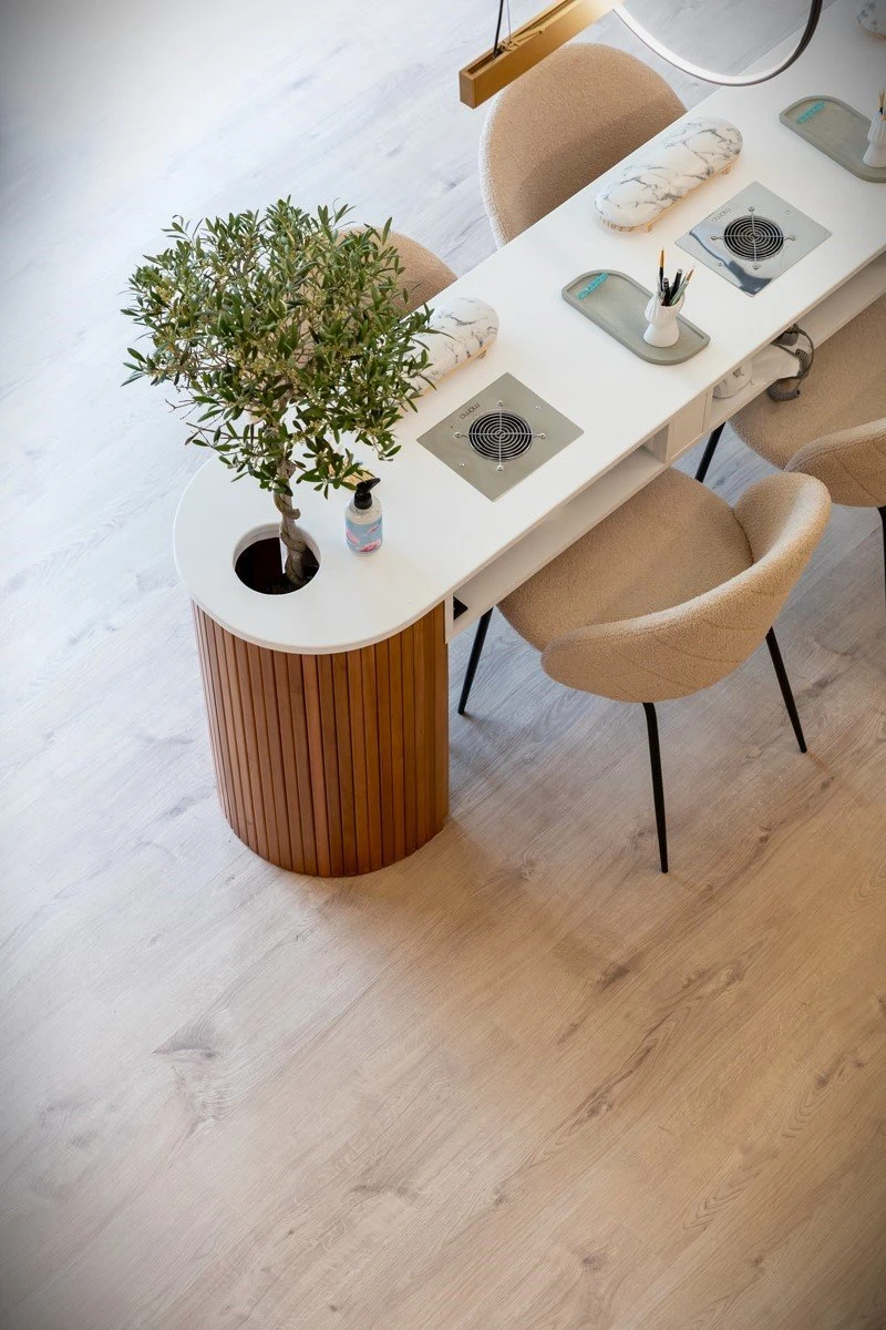 de-mood-salon4.jpg?v=0 de-mood-salon4.jpg?v=0