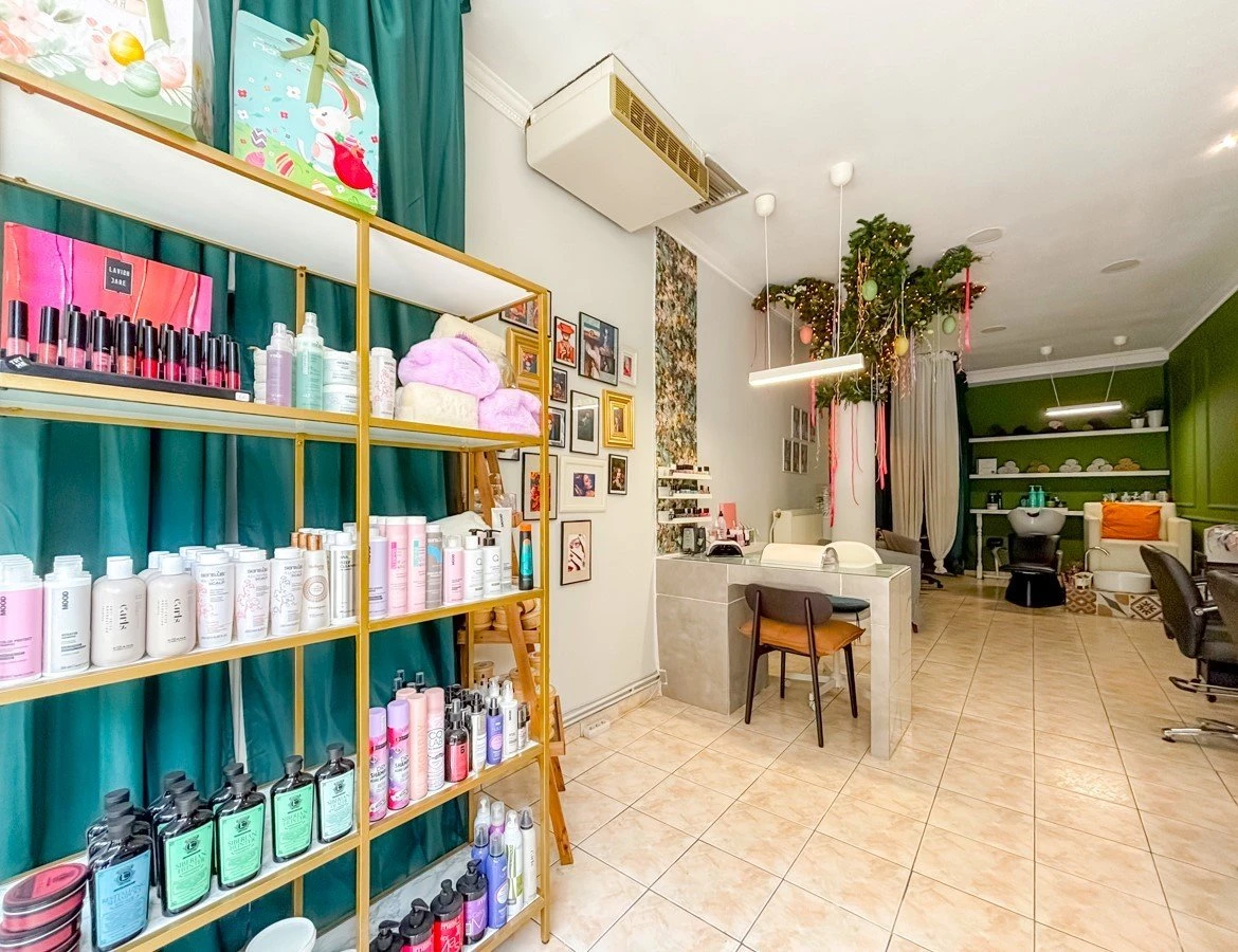 hair-nails-15.jpg?v=0