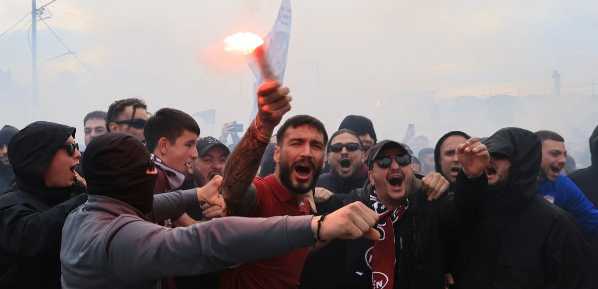 ypodoxi-ael-2.jpg ypodoxi-ael-2.jpg
