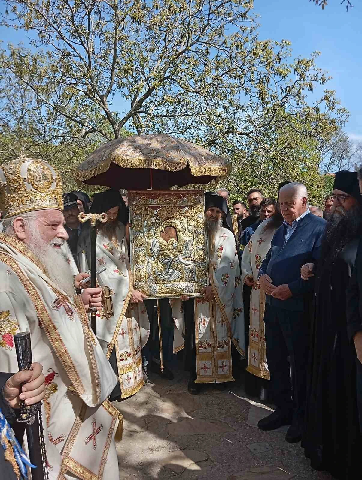 agio-oros-panagia-axion-esti-1.jpg?v=0