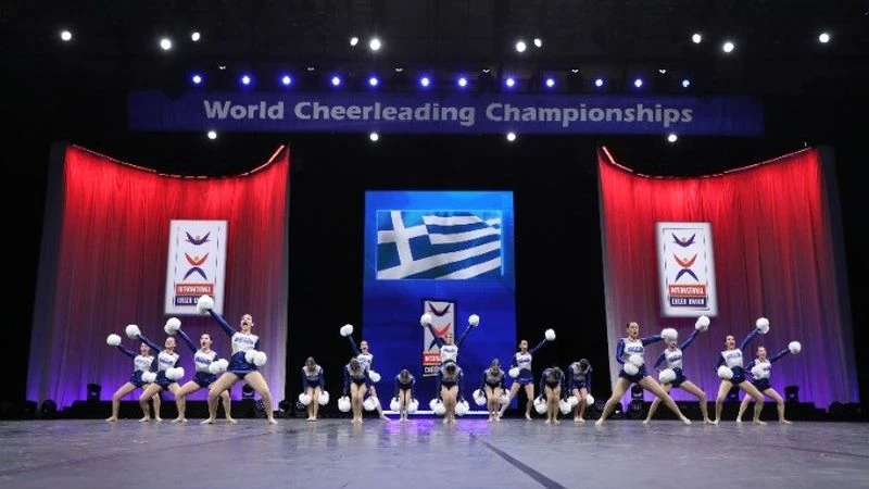cheerleading-gdeLf.jpg cheerleading-gdeLf.jpg