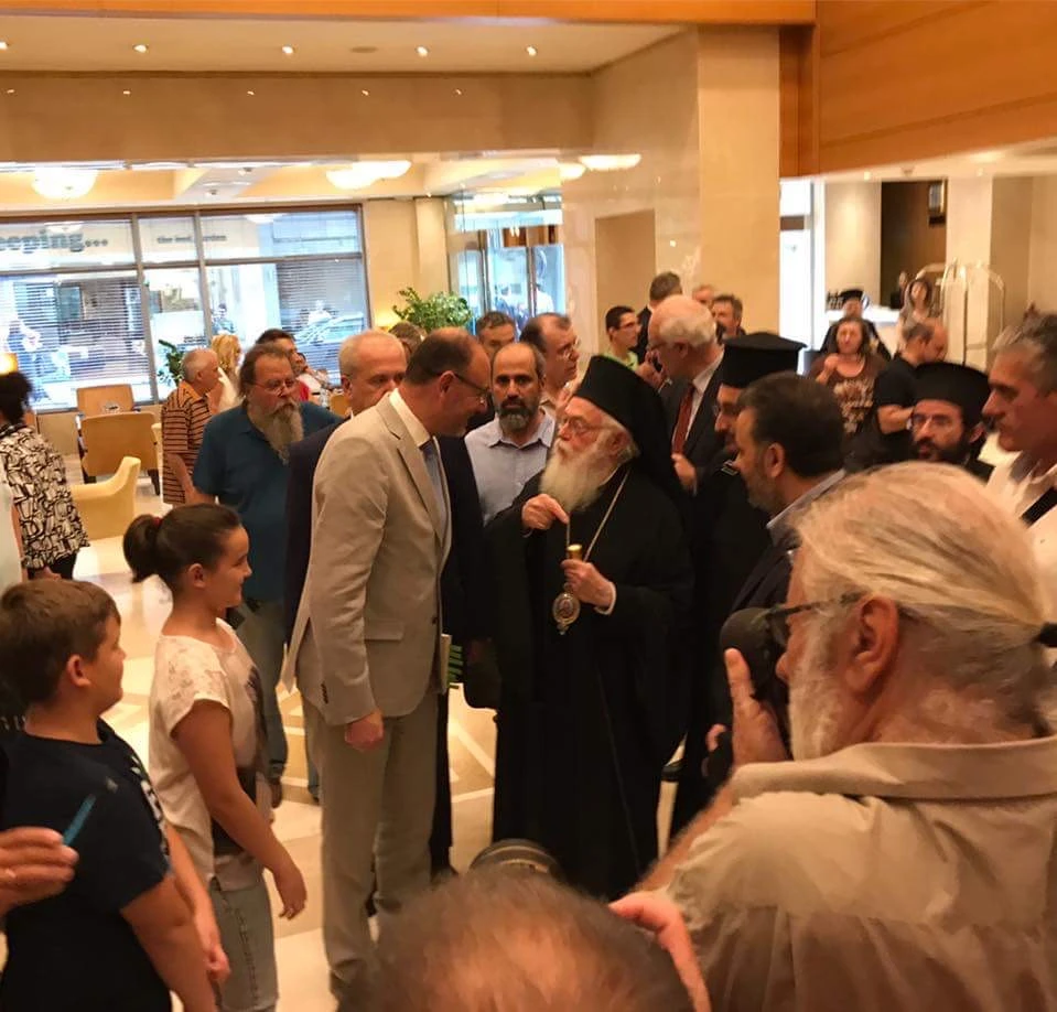 Το 2016 στη Λάρισα με τον Μακαριστό Αρχιεπίσκοπο Αλβανίας Αναστάσιο