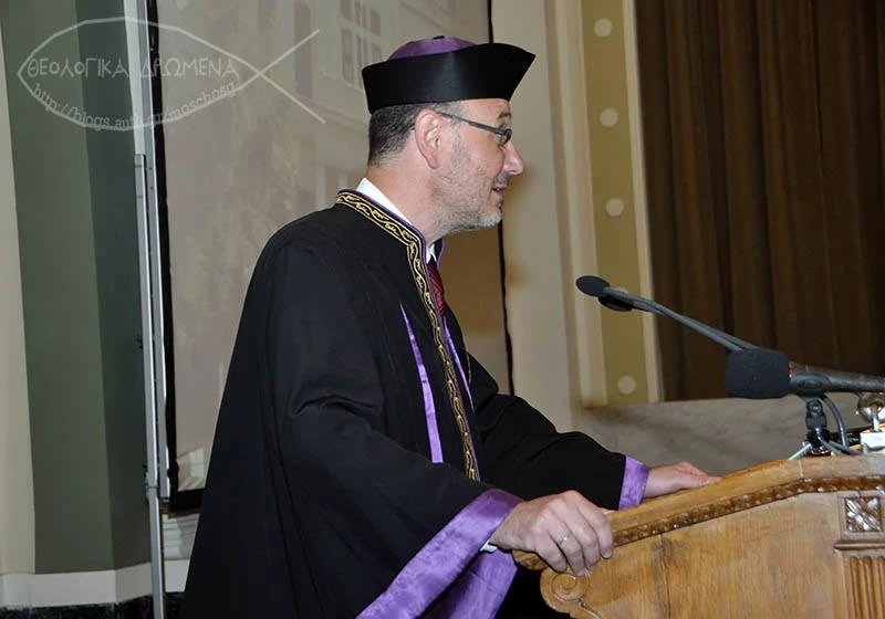 Ως πρόεδρος της Θεολογικής Σχολής