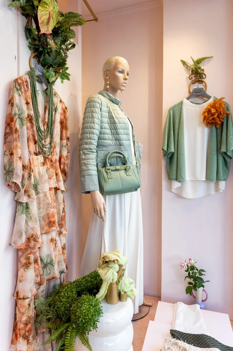 think-white-boutique15.jpg?v=0 think-white-boutique15.jpg?v=0