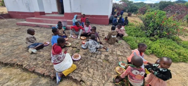 3bc8ae50-1cf0-4bef-8480-6ae9613f5334-1-1-768x355.jpeg?v=0