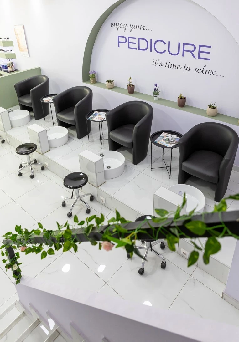 beauty-hall-3.jpg?v=0