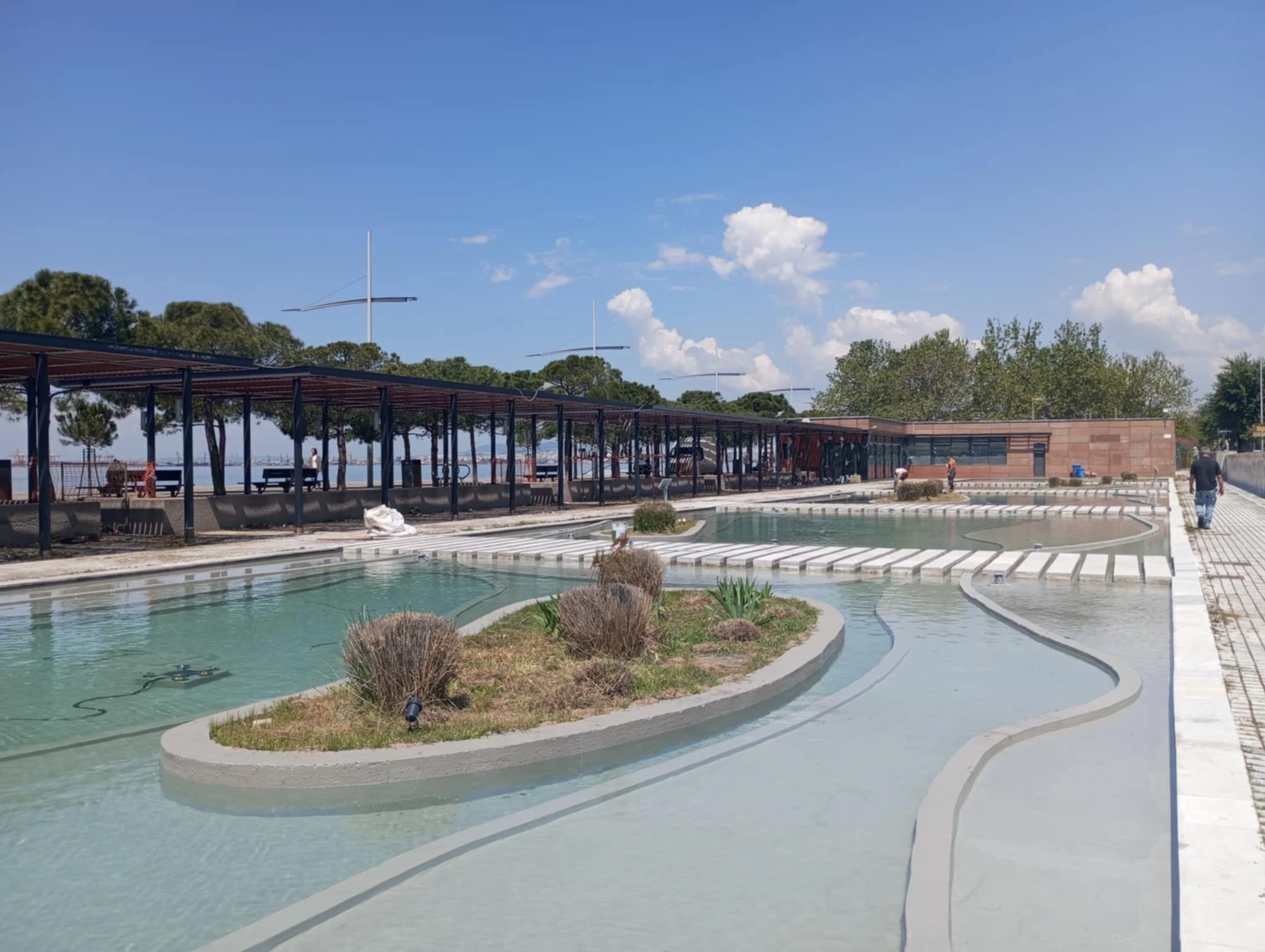 Οι εργασίες στον Κήπο του Νερού από τη διοίκηση Αγγελούδη Οι εργασίες στον Κήπο του Νερού από τη διοίκηση Αγγελούδη