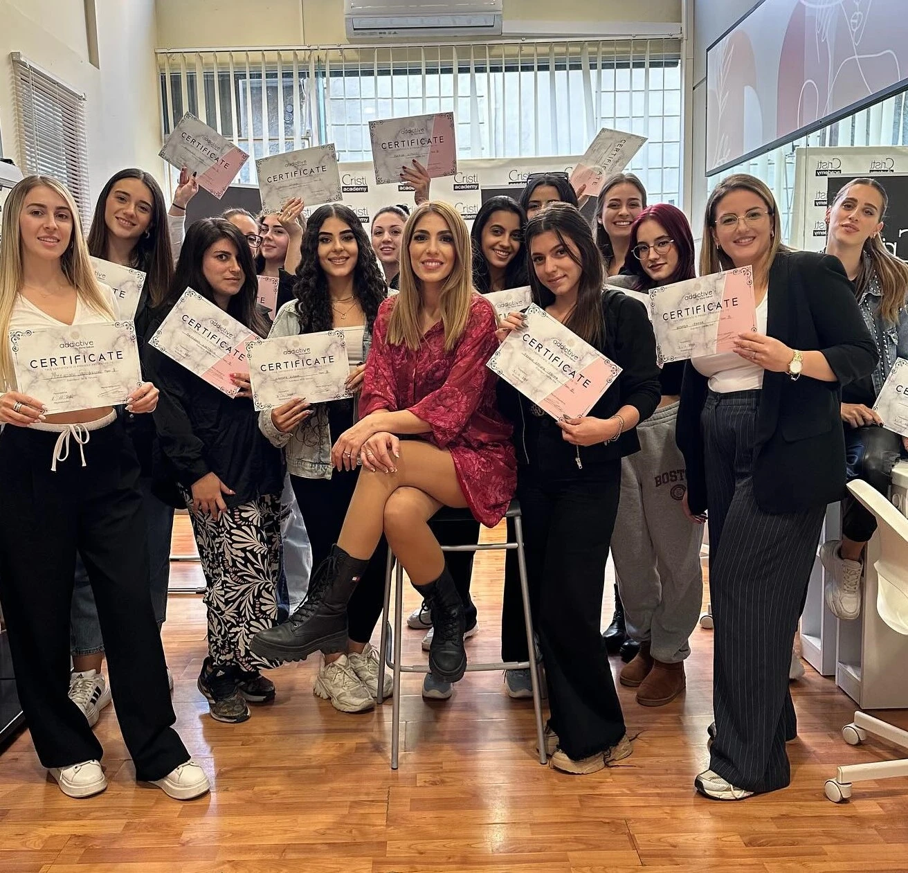 lashroom14.jpg?v=0 lashroom14.jpg?v=0