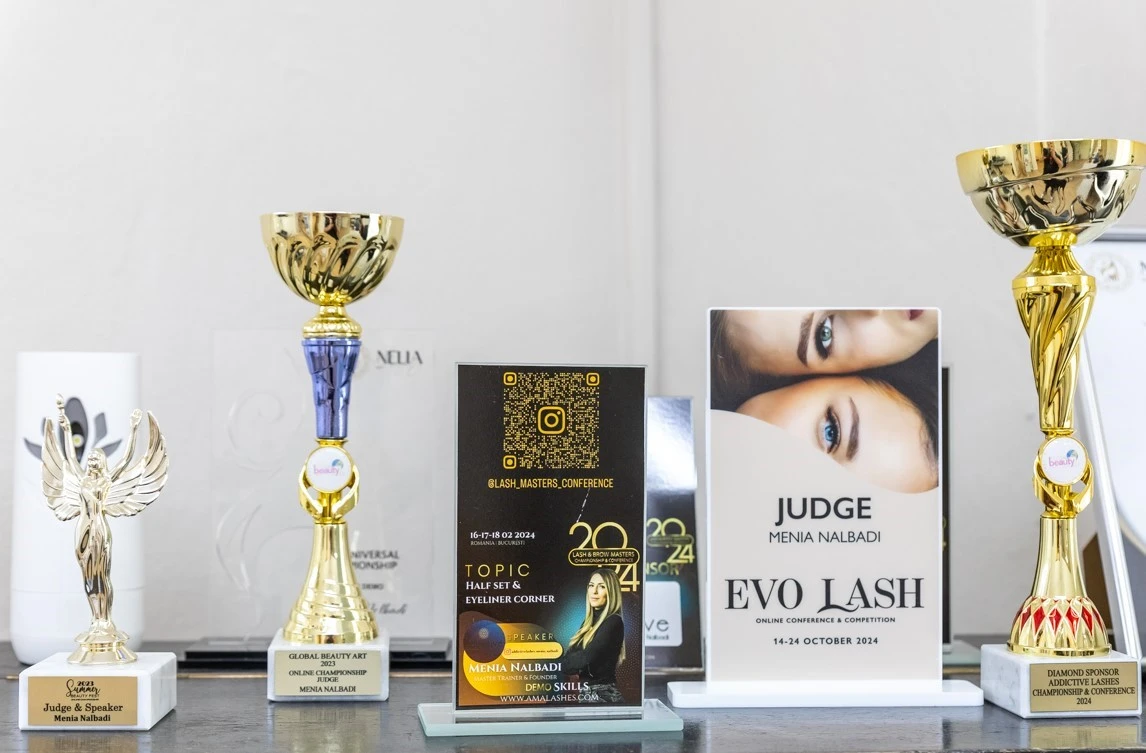 lashroom16.jpg?v=0 lashroom16.jpg?v=0