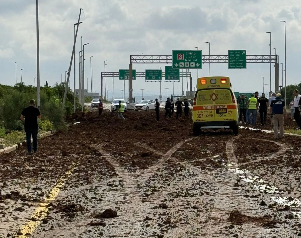 pyravlos-yemen-israel-ben-gurion-maios-2025-2.jpg?v=0