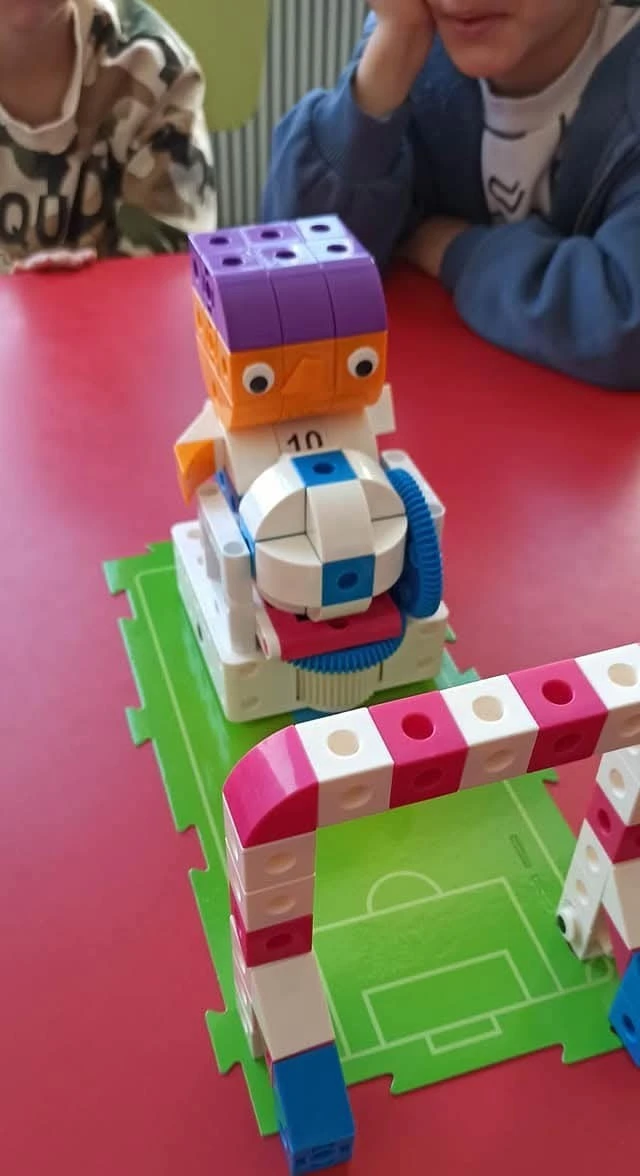 kokkinoskoyfitsa20.jpg?v=0