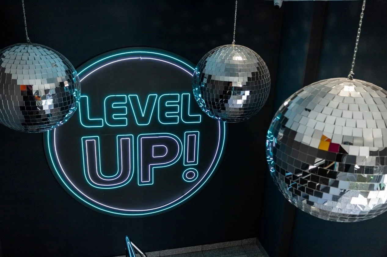 wonderlounge2.jpg?v=0