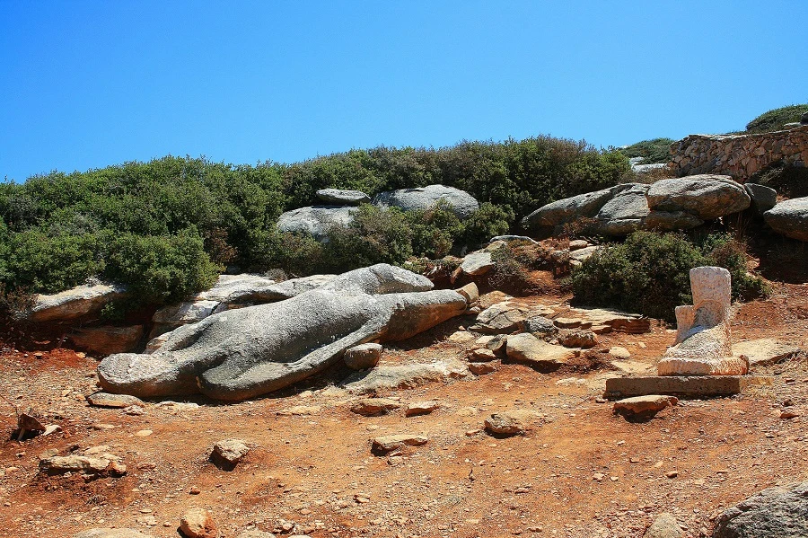 naxoskouros4.jpg?v=0 naxoskouros4.jpg?v=0