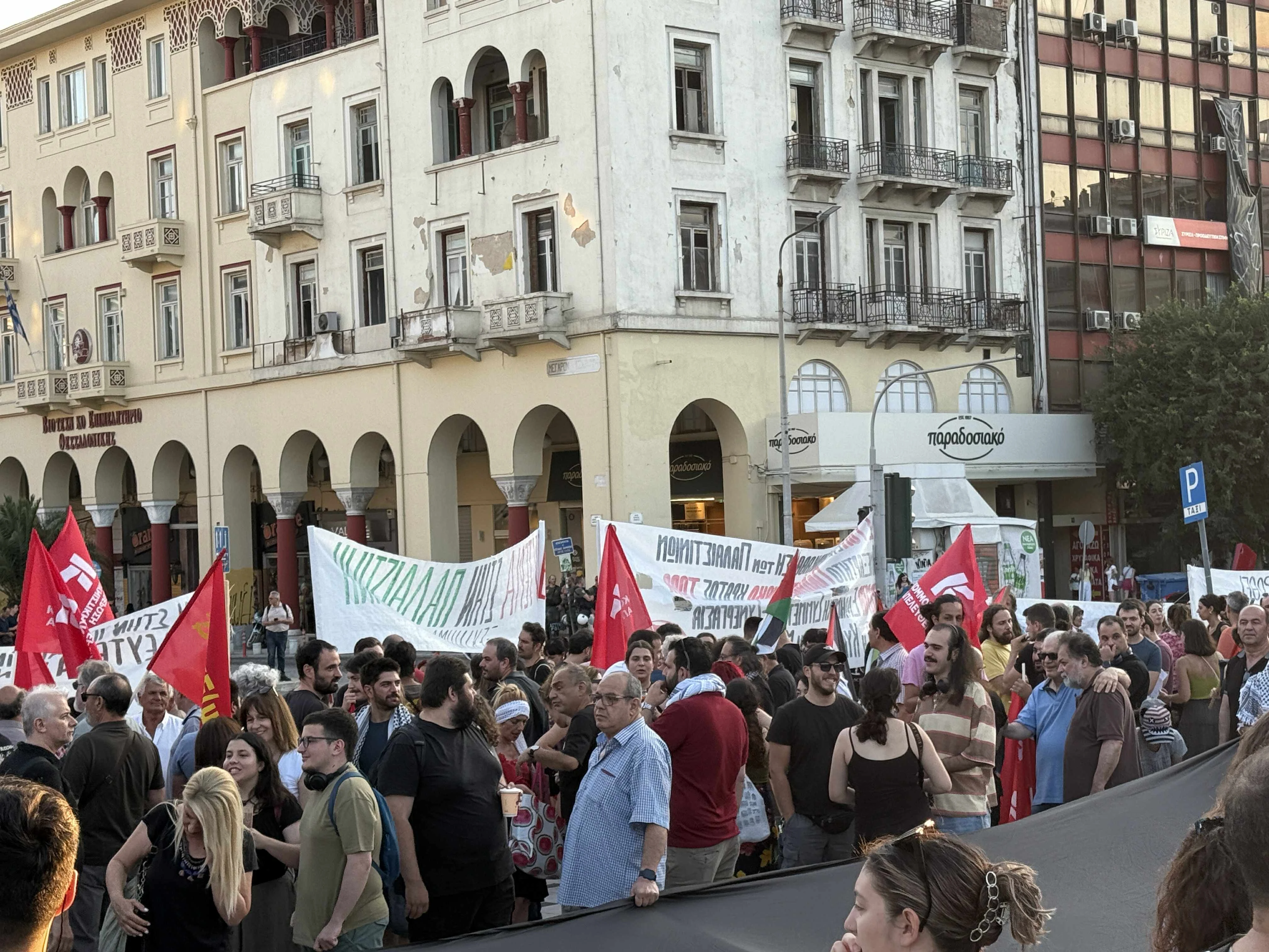 b6811dc9-24f3-4d8e-92e5-1ce1f9a488e0.jpeg?v=0