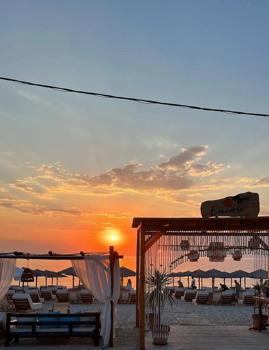 encore-beach-bar12.jpg?v=0