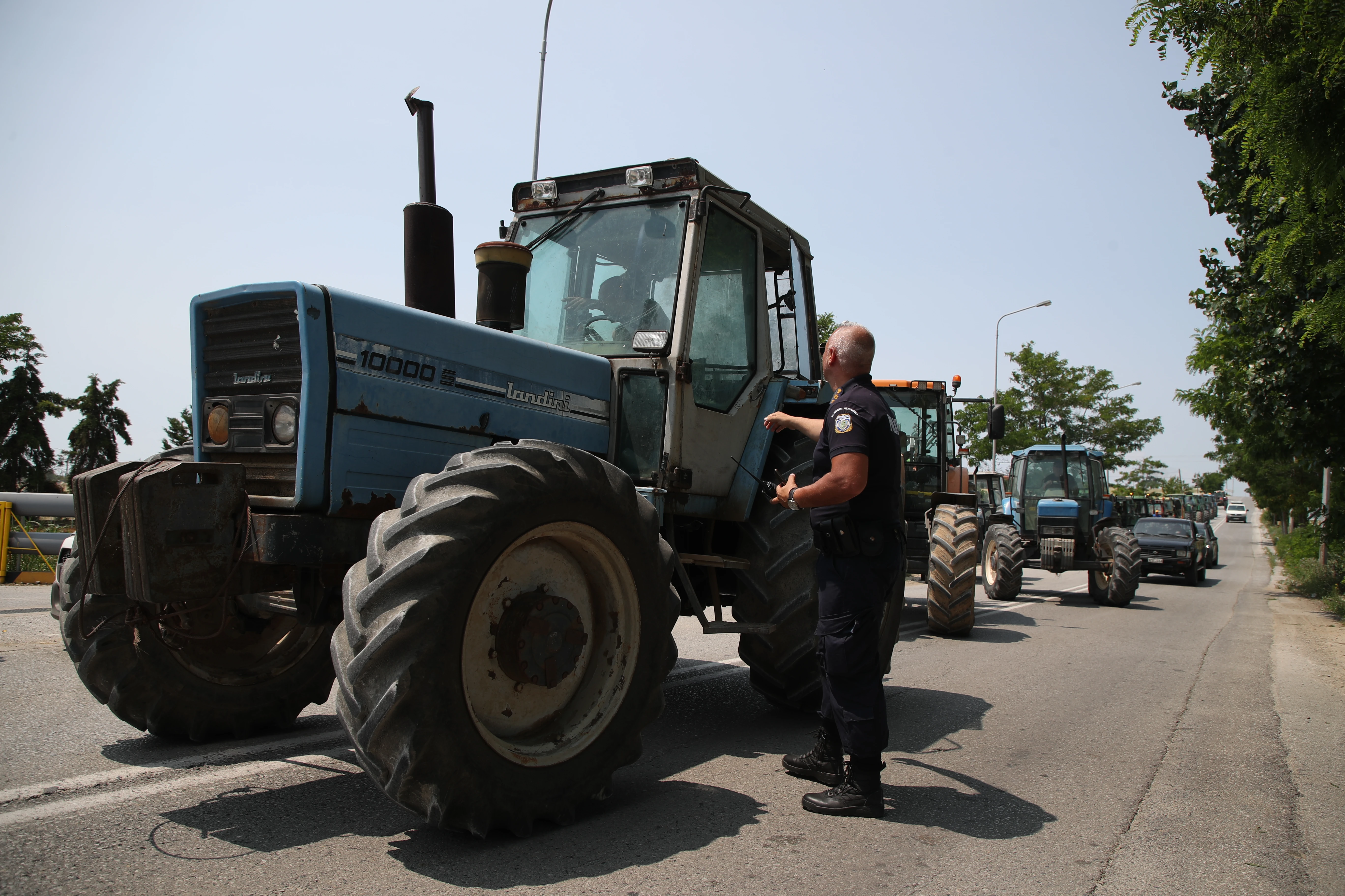 trakter-komvos-mesimeriou-2.jpg?v=0