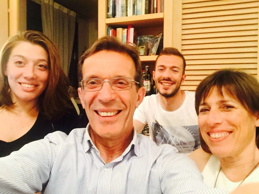 Η σημερινή οικογένεια του Τάσου Τζήκα