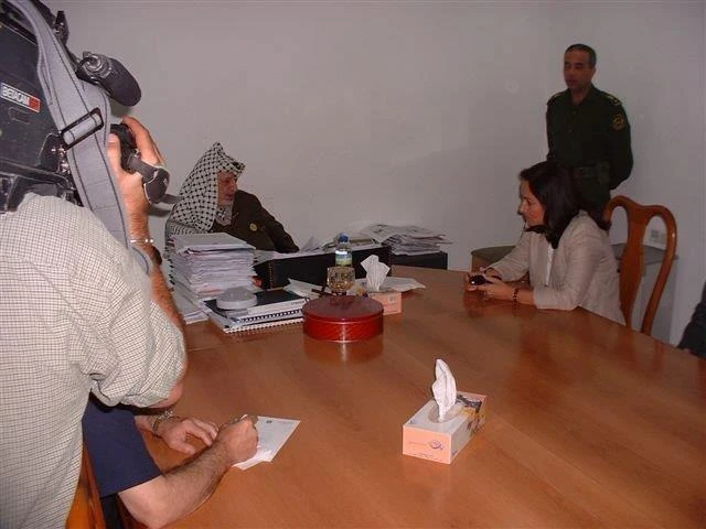 Στη Ραμάλα με τον Γιάσερ Αραφάτ το 2003