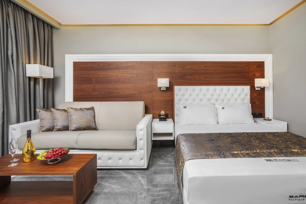 bareti-boutique-9.jpg?v=0