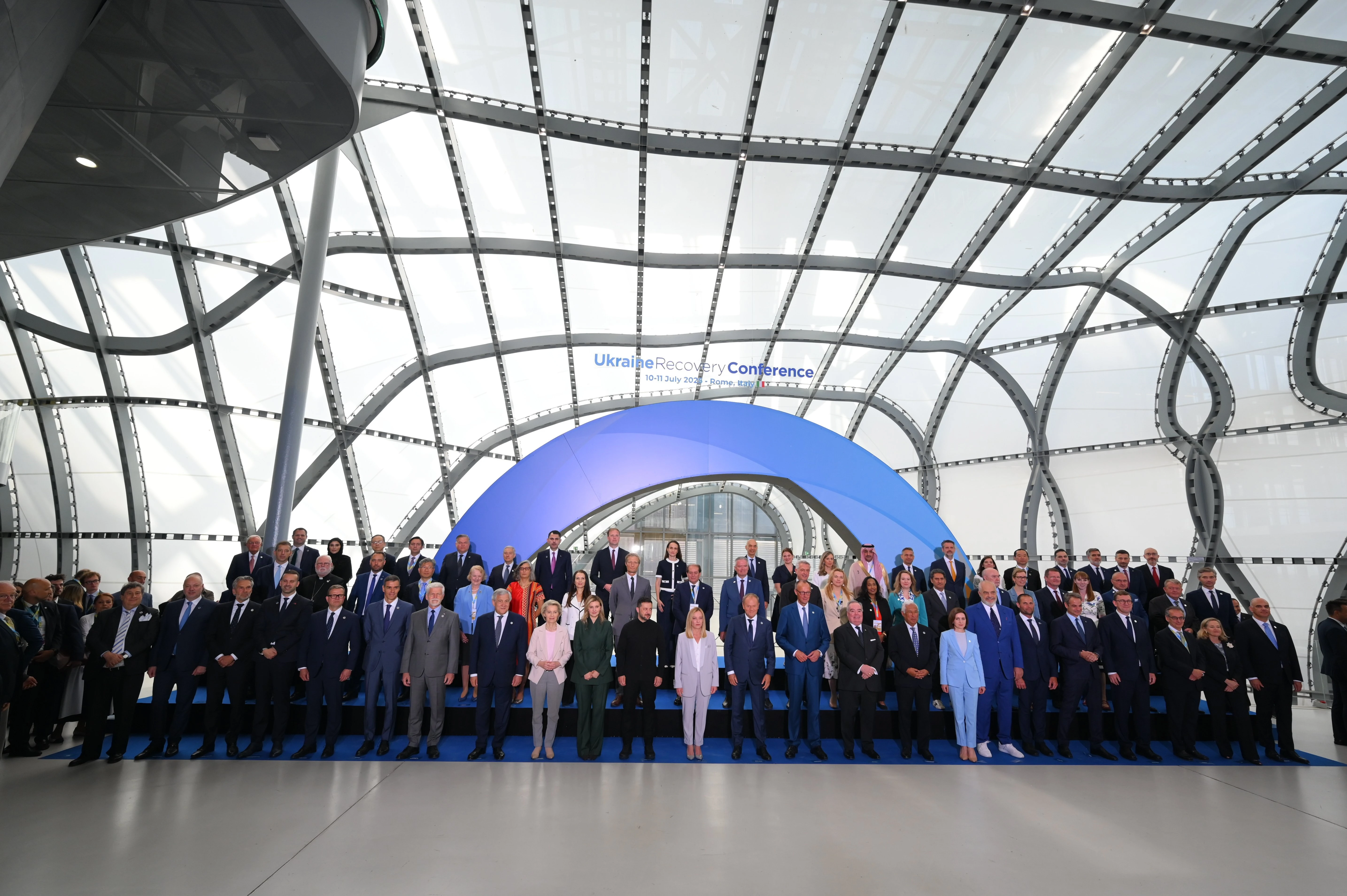 europe-ukrane-zelenski-1.jpg?v=0 europe-ukrane-zelenski-1.jpg?v=0