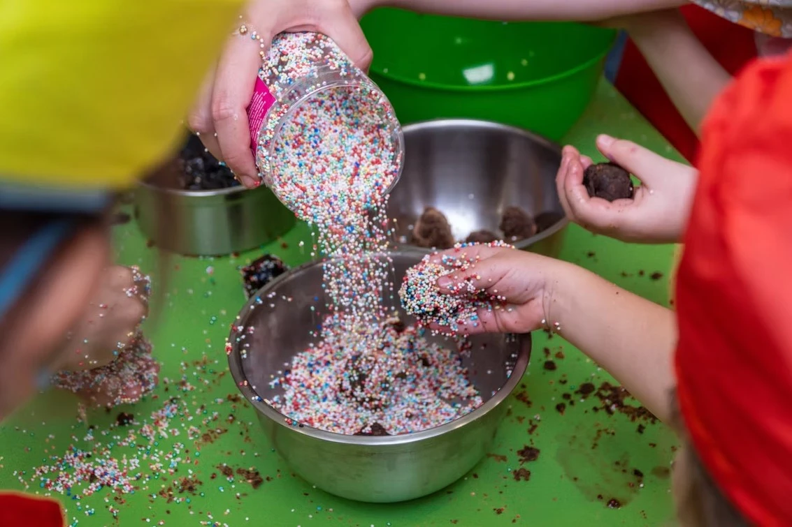 omorfos-kosmos-6.jpg?v=0