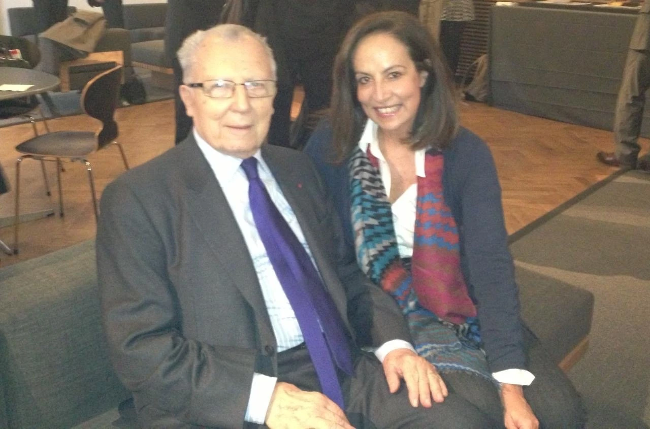 Με τον Ζακ Ντελόρ το 2019, σε κοινή εκδήλωση του «Δικτύου» και του Ιδρύματος Ζακ Ντελόρ που έγινε στην Αθήνα και το Παρίσι