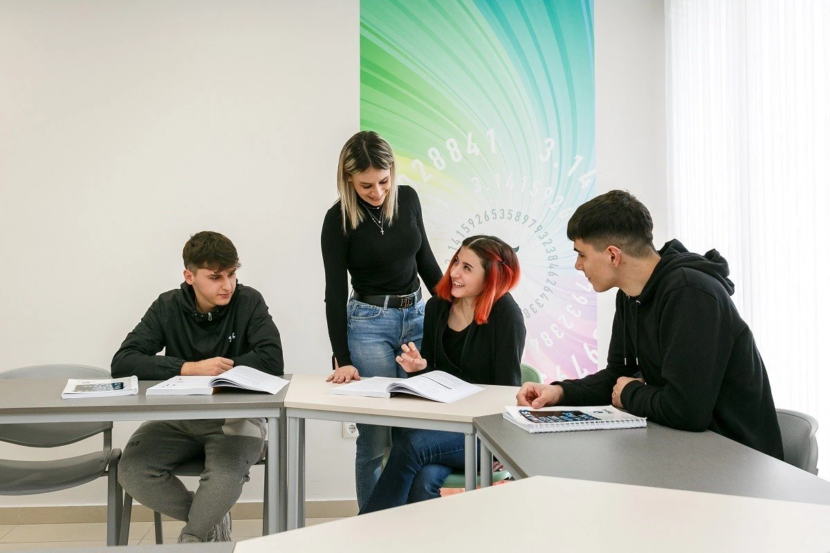 frontistiria-palmos7.jpg?v=0