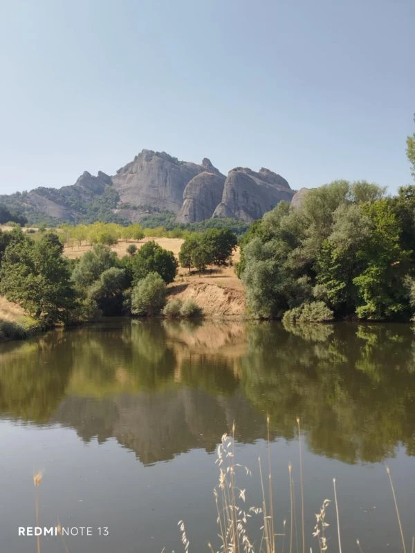 limnes-limni-meteora-gavrou-2025004.jpg?v=0