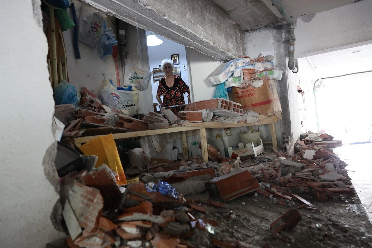 sykies-ekrixi1.jpg?v=0