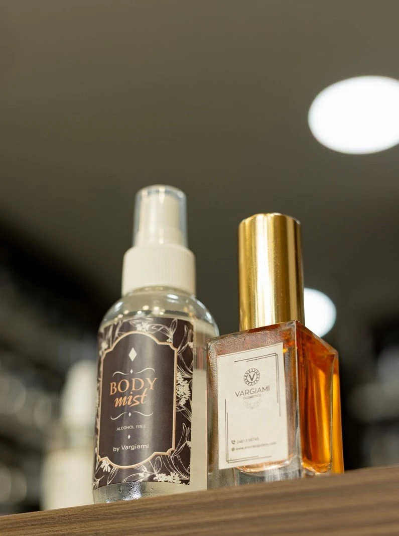 vargiami-cosmetics10.jpg?v=0