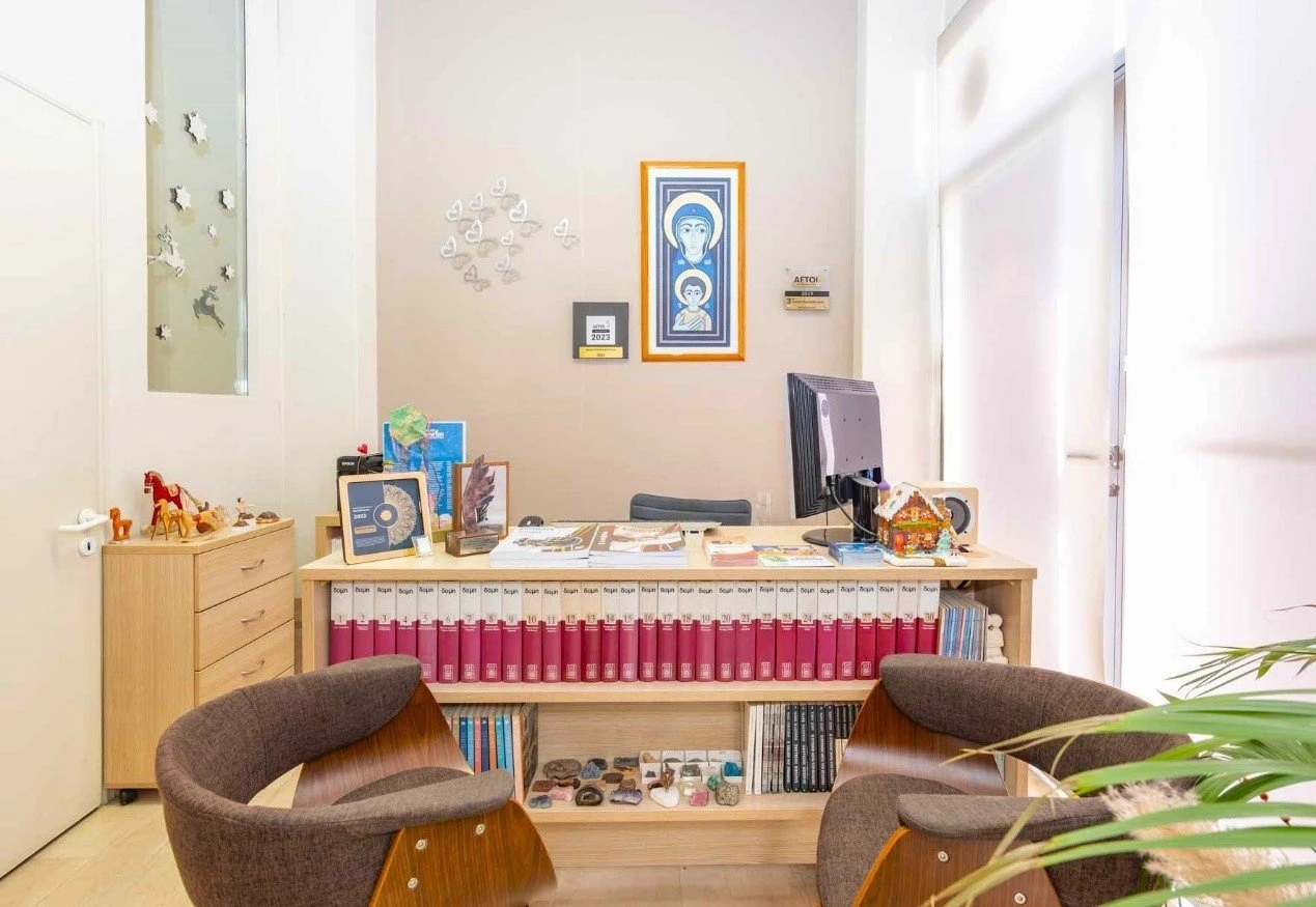 epityxia-14-o0bWJ.jpg?v=0