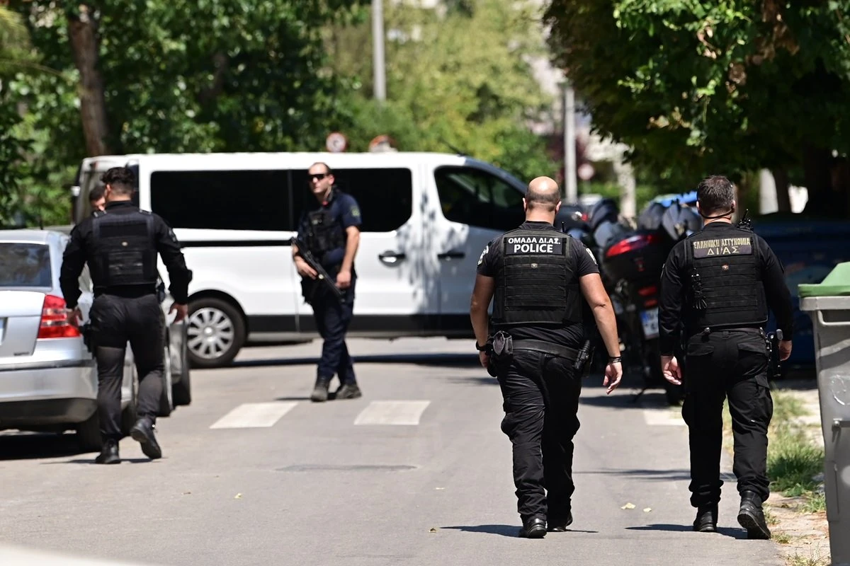 gynaikoktonia-xalandri-3.jpg?v=0