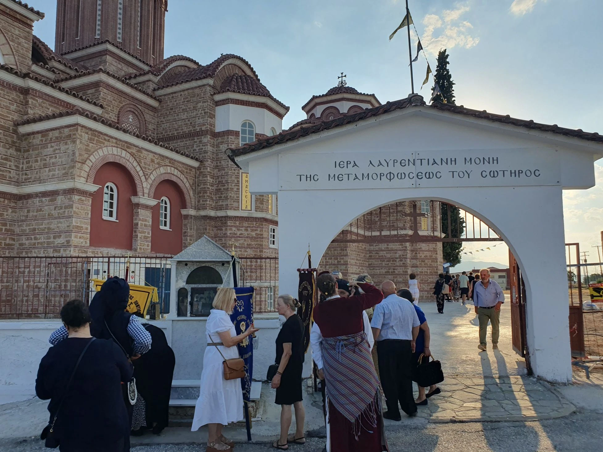 laurentianimoni6.jpg?v=0