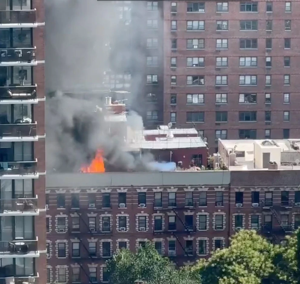 new-york-east-side-fire.webp