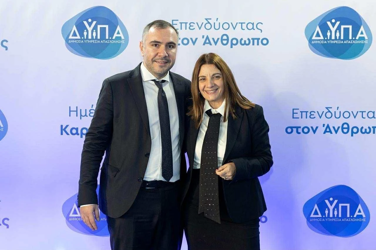 Με τη νέα διοικήτρια της ΔΥΠΑ Γιάννα Χορμόβα