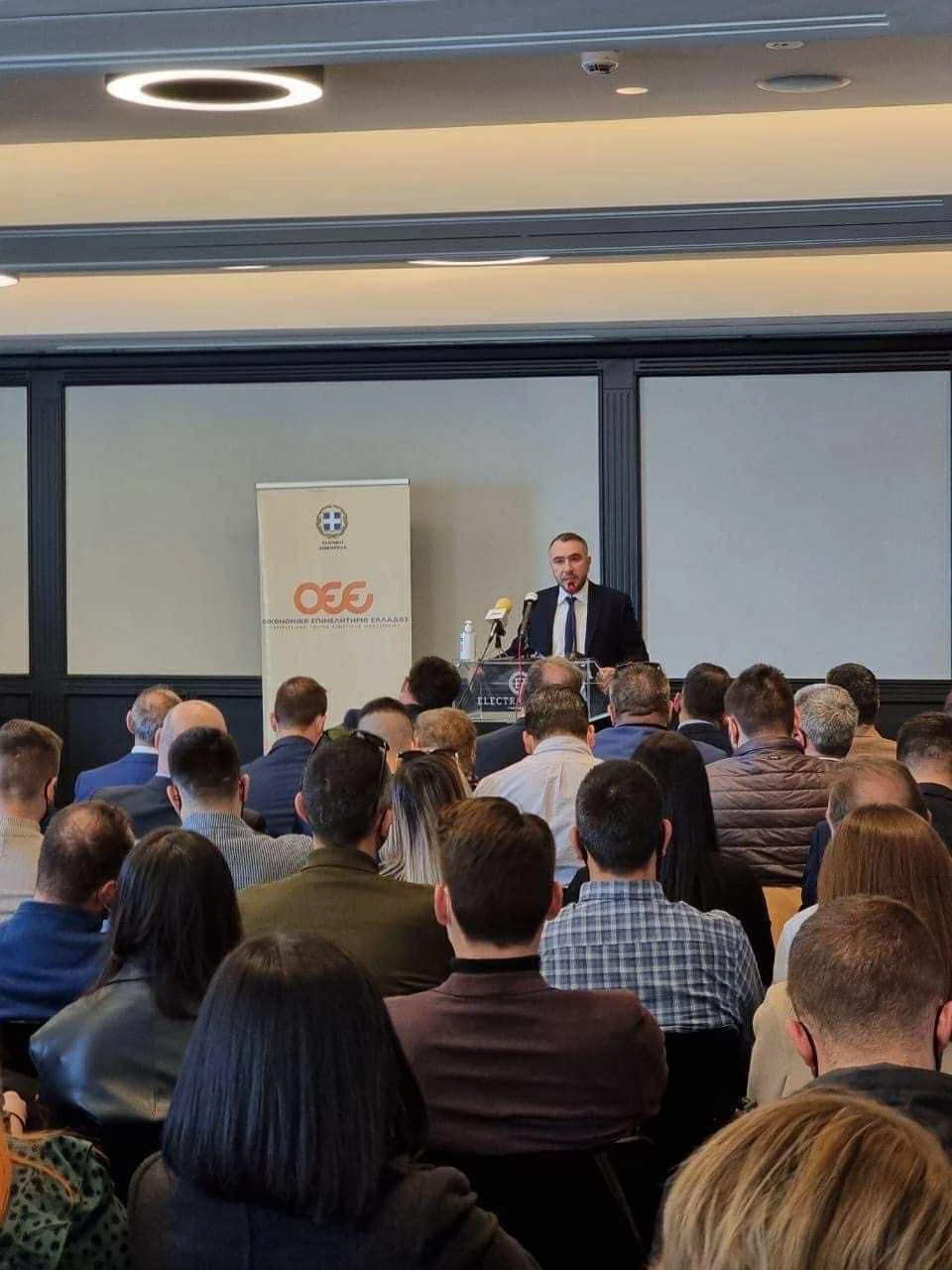 Ως πρόεδρος του Οικονομικού Επιμελητηρίου Κεντρικής Μακεδονίας, έναν φορέα «μέσα από τον οποίο μπορείς να προωθήσεις και να διορθώσεις θέματα και καταστάσεις»