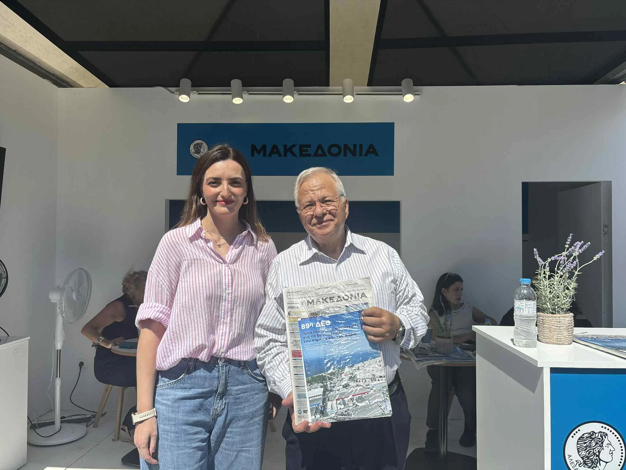 Από αριστερά Λ. Πέτκου και δεξιά Κ. Γιαννόπουλος 