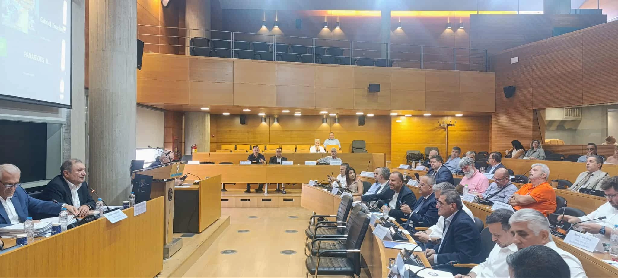 livanios-kede-2.jpg?v=0