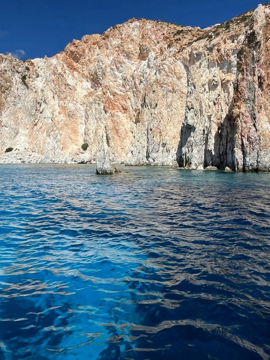 poliaigos-3.webp?v=0